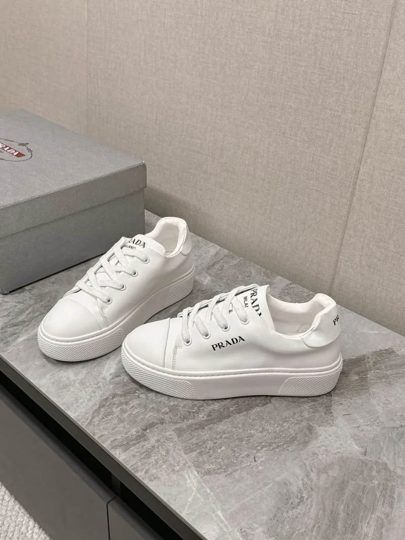 Prada Low Shoes FlexibleFit 35085