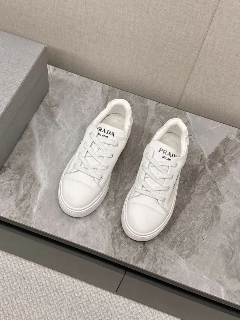 Prada Low Shoes FlexibleFit 35085