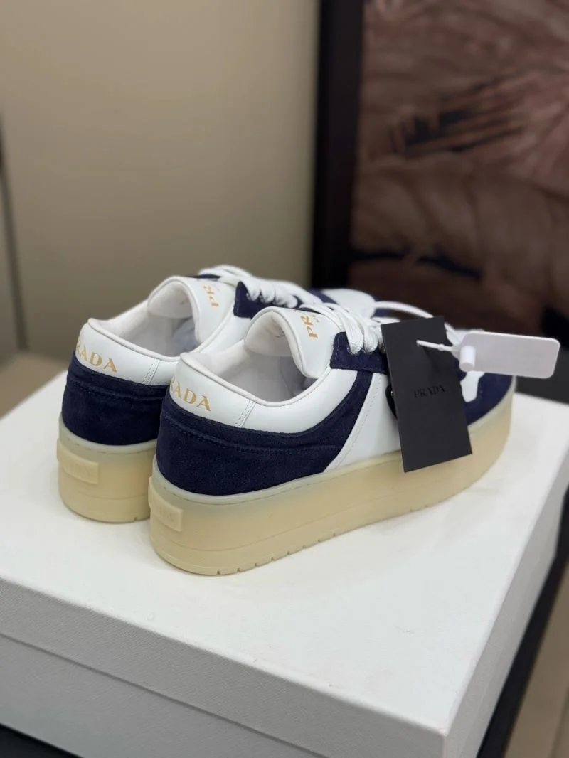 Breathable Prada Low Shoes 35075