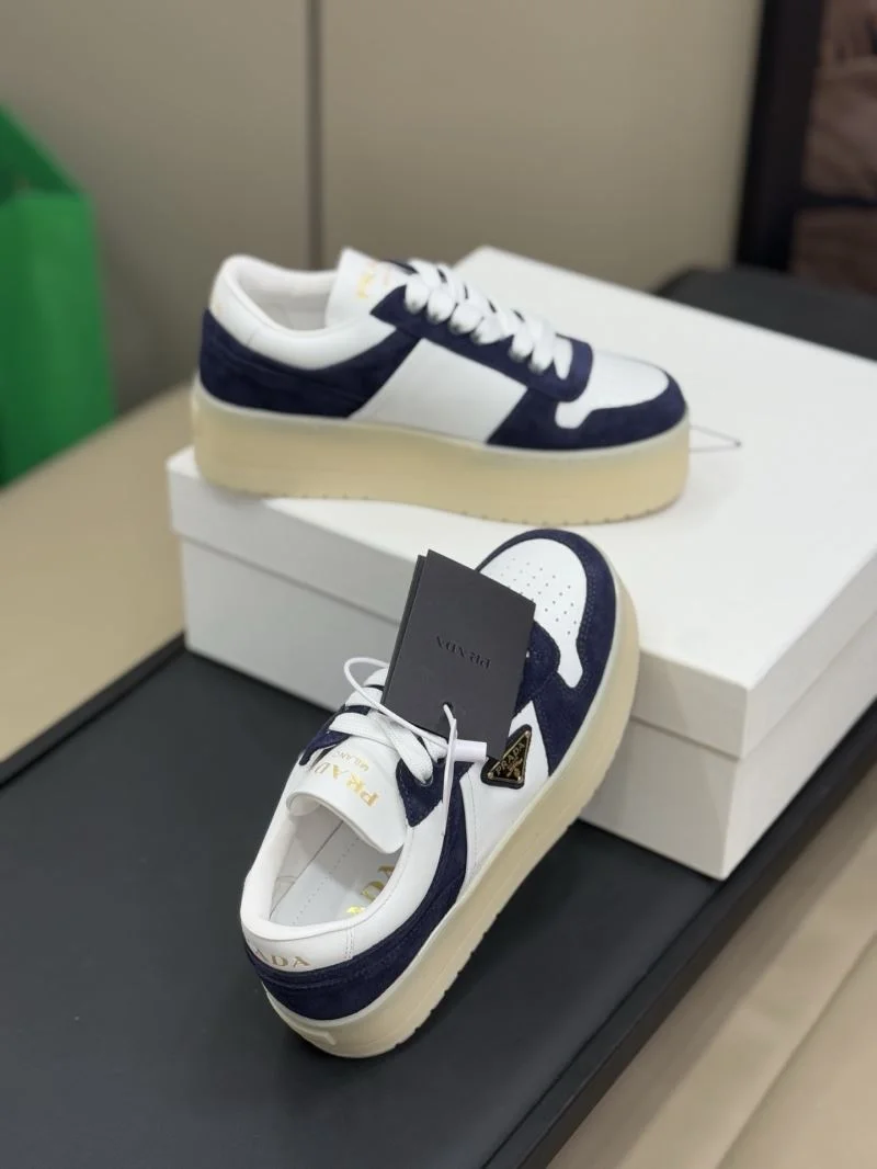 Breathable Prada Low Shoes 35075