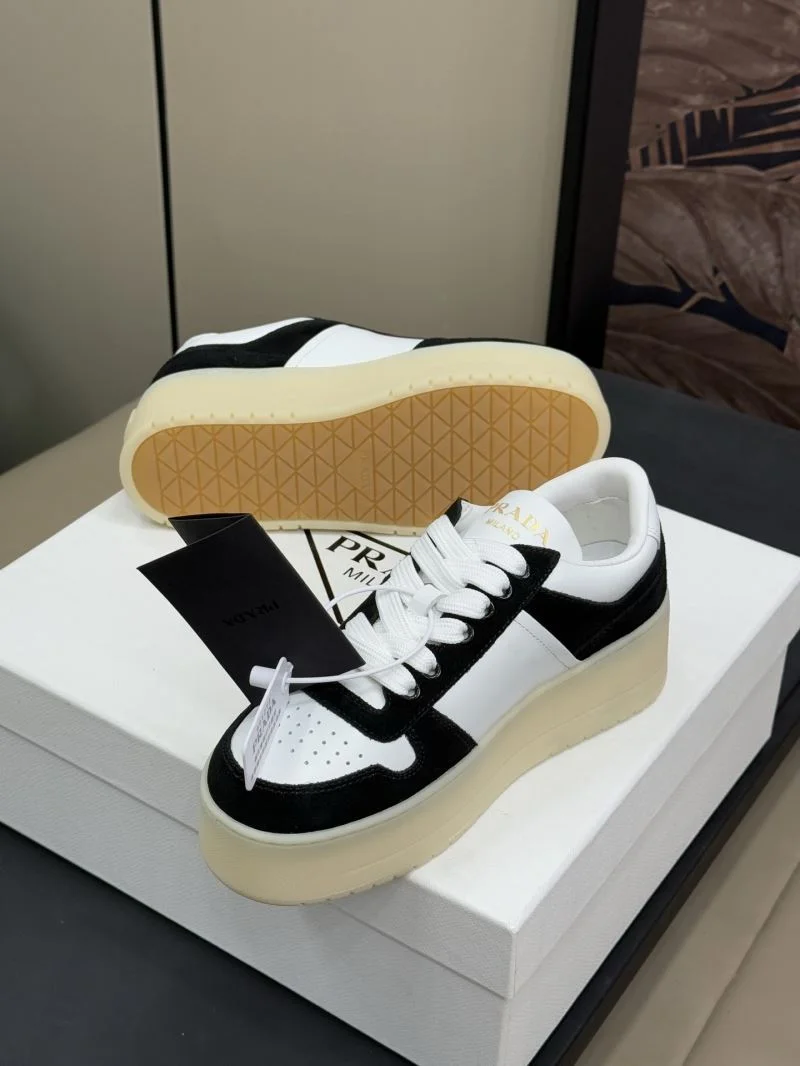 Prada Low Shoes Resilient 35068