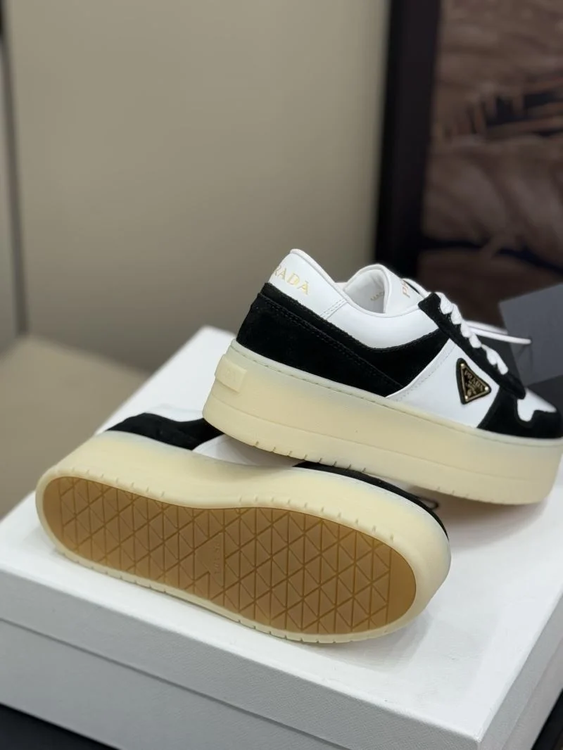 Prada Low Shoes Resilient 35068