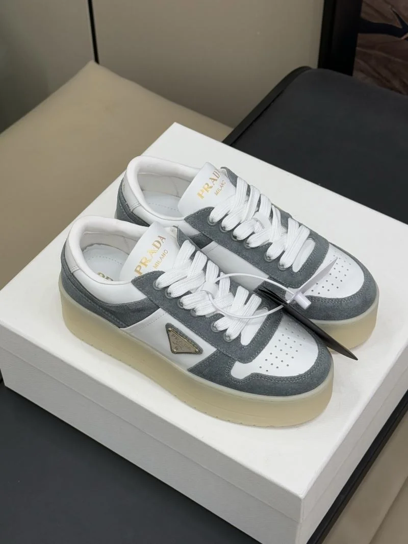 UrbanStyle Prada Low Shoes 35073