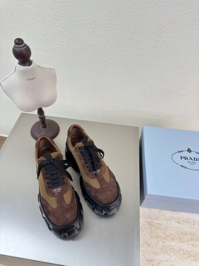 Prada Low Shoes Chic 35077