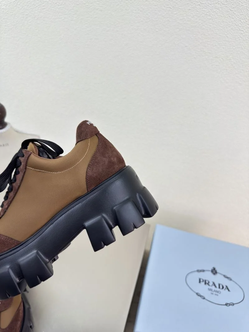 Prada Low Shoes Chic 35077