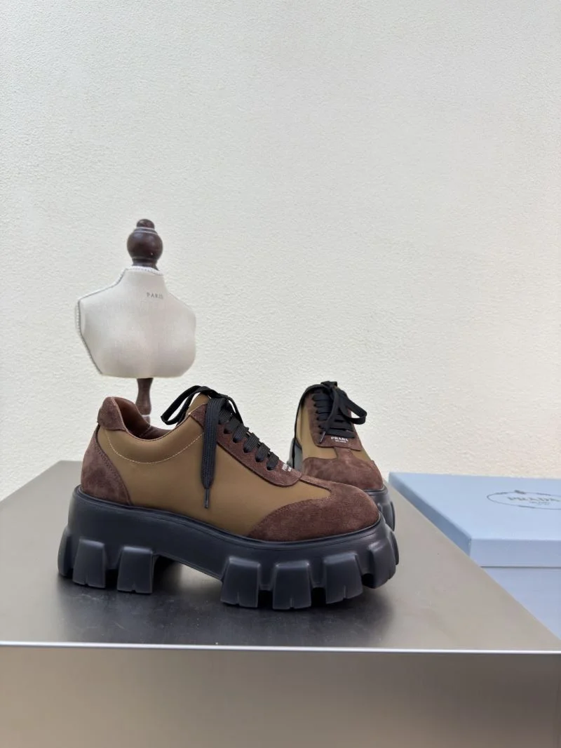Prada Low Shoes Chic 35077