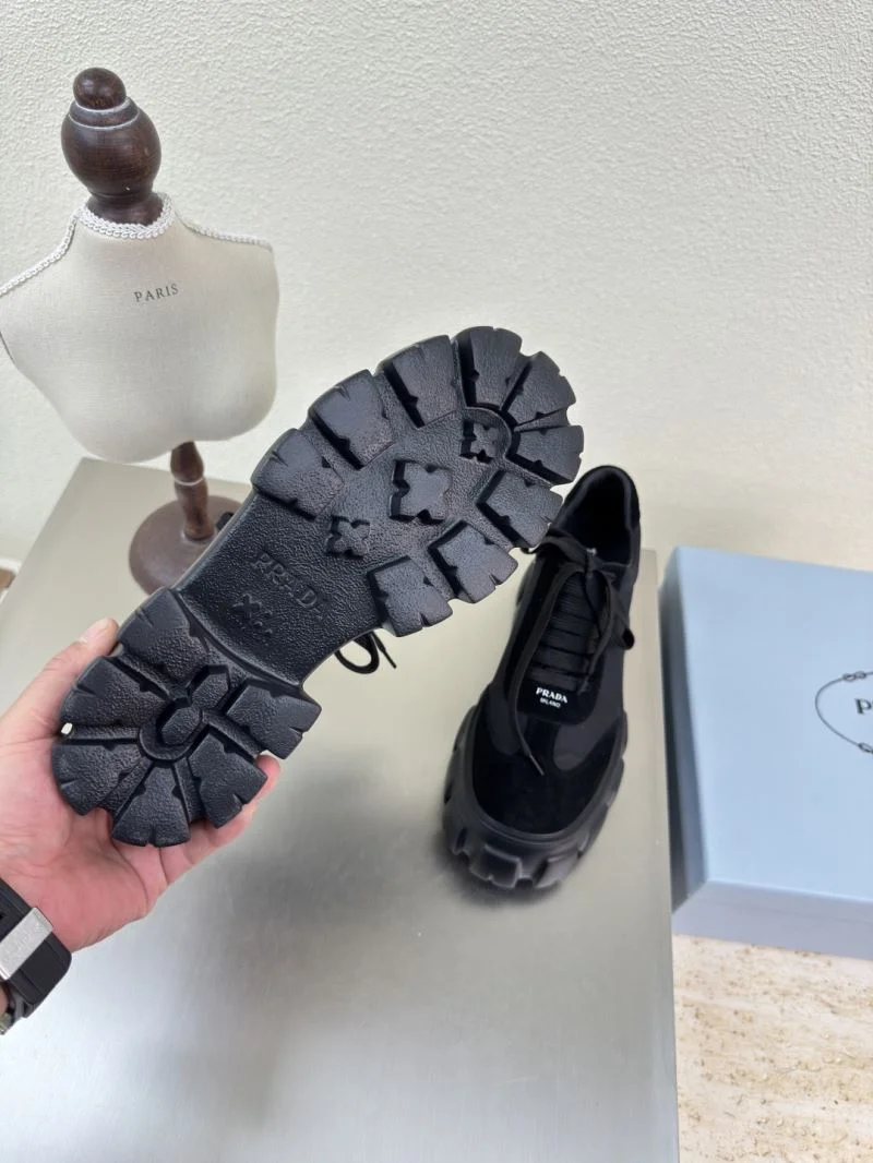 Breathable Prada Low Shoes 35087