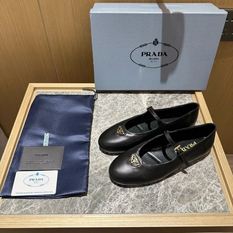Prada Low Shoes TravelReady 34844