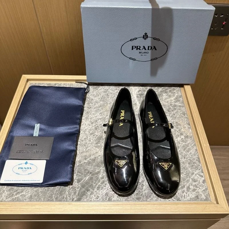ZeroBulk Prada Low Shoes 34843