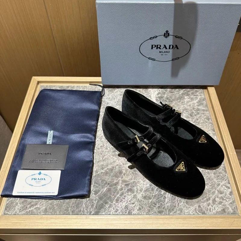 Prada Low Shoes GoAnywhere 34842