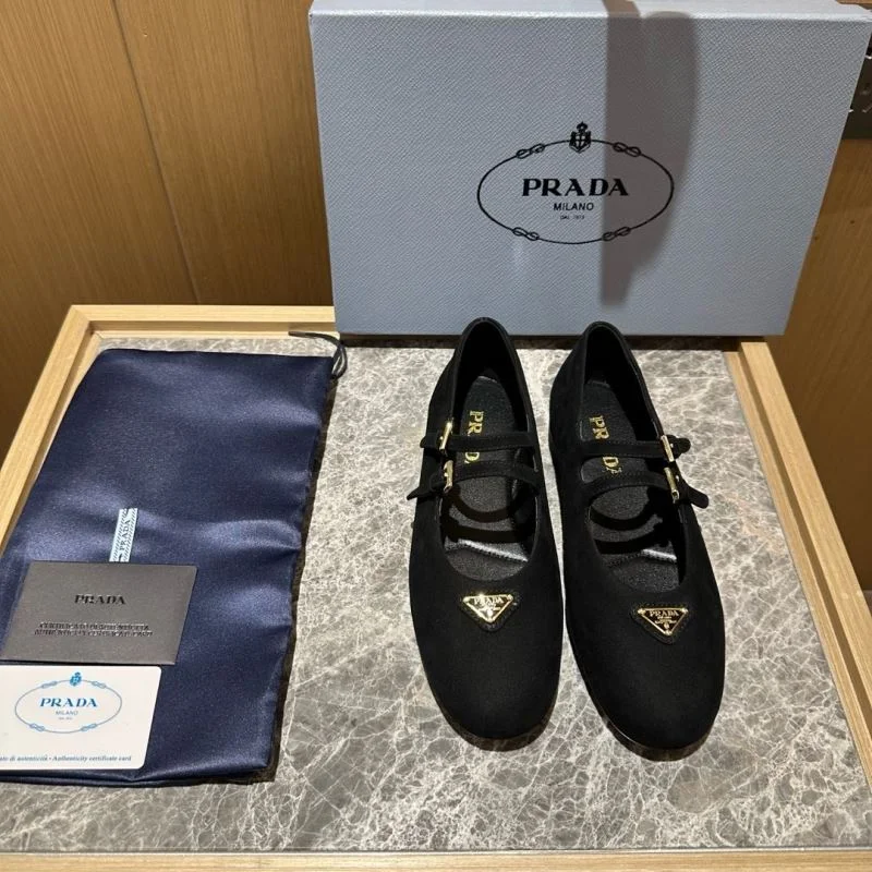 Prada Low Shoes OdorResistant 34846