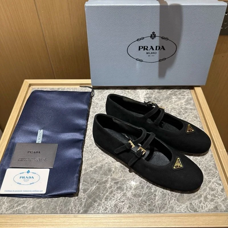 Prada Low Shoes OdorResistant 34846