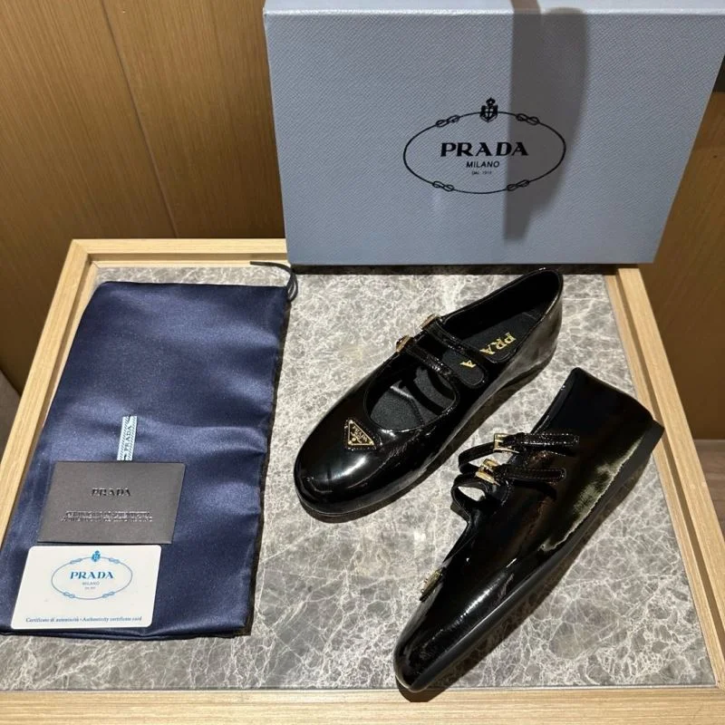 Trendy Prada Low Shoes 34825