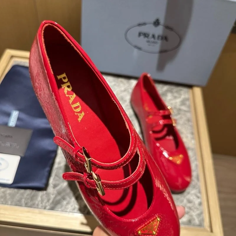 Prada Low Shoes FlexibleFit 34840