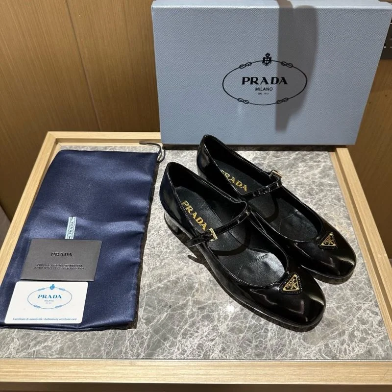 FlexibleFit Prada Low Shoes 34832