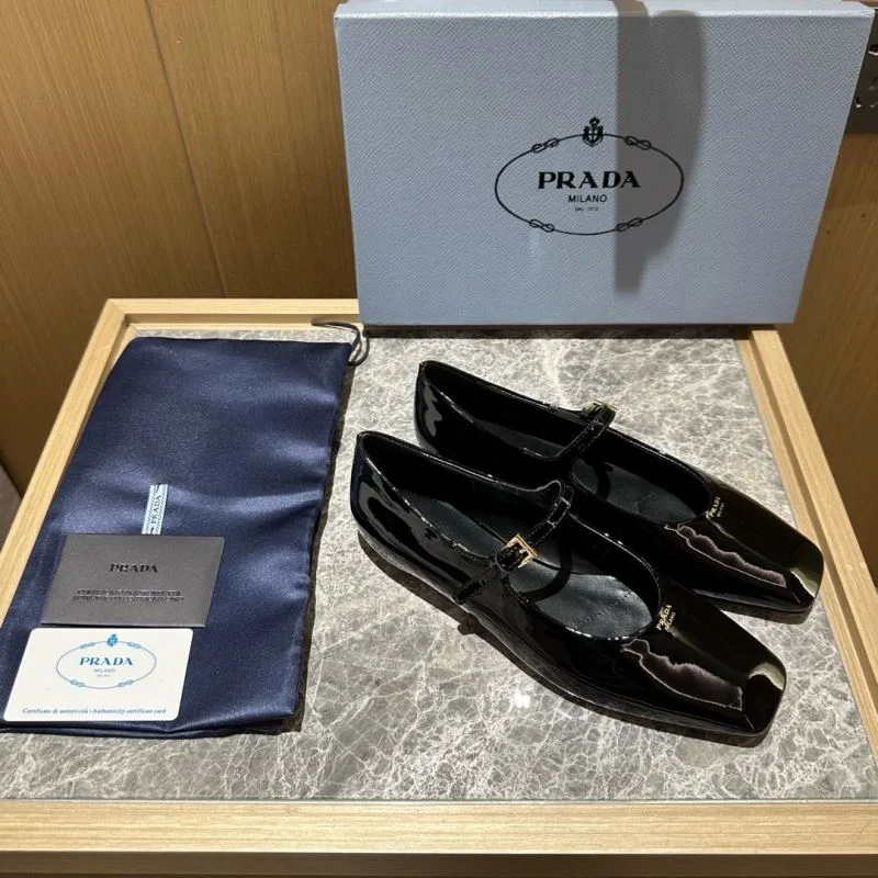 Prada Low Shoes Cozy 34833