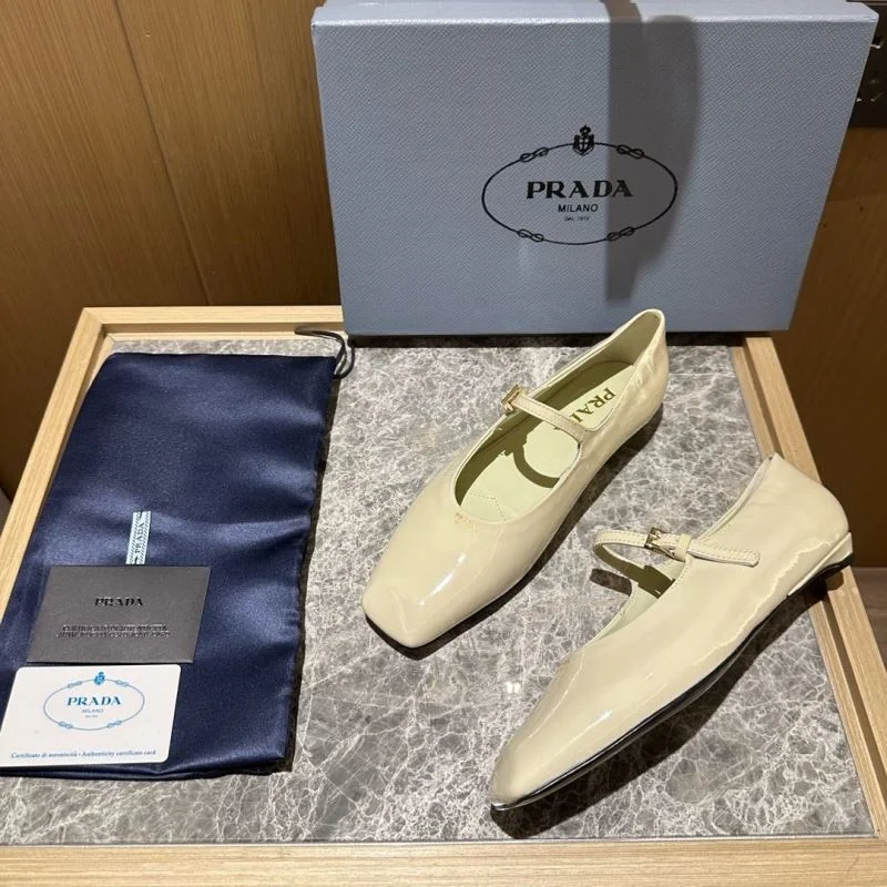 Prada Low Shoes OdorResistant 34818