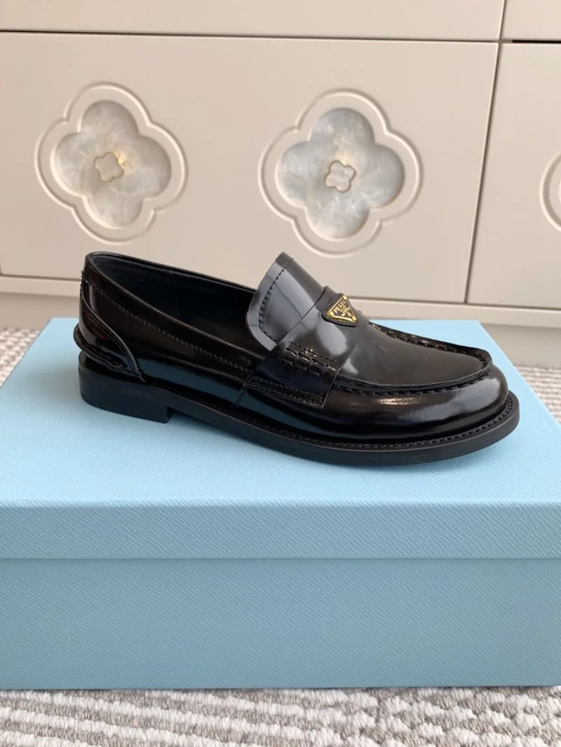 Prada Low Shoes Efficient 34819