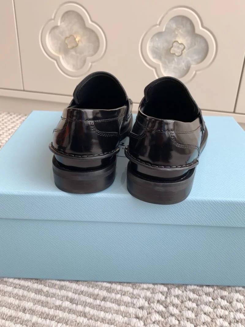 Prada Low Shoes Efficient 34819