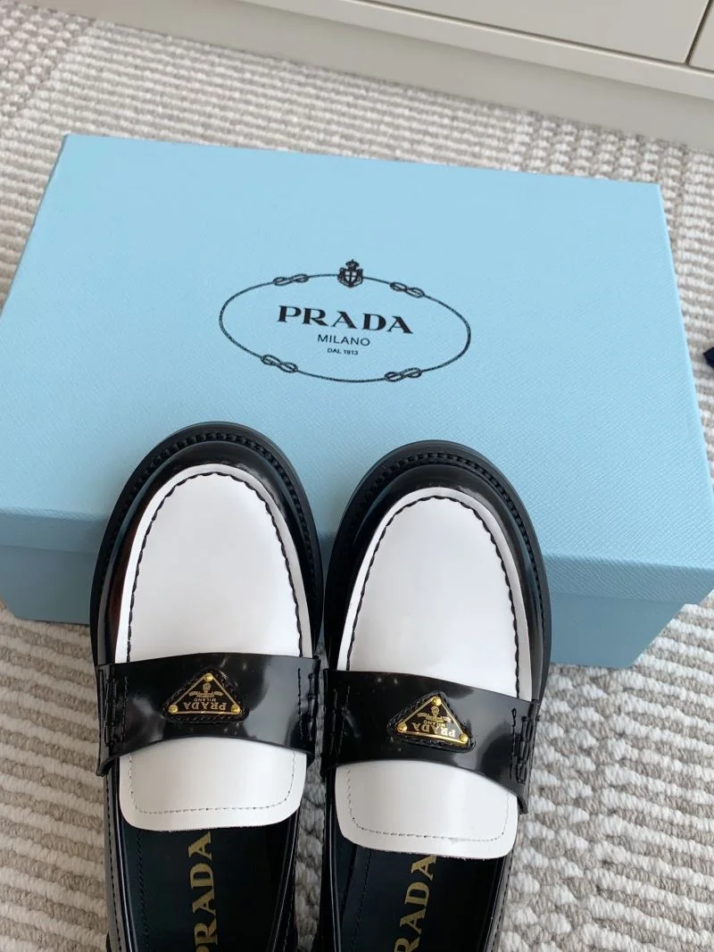 Youthful Prada Low Shoes 34817