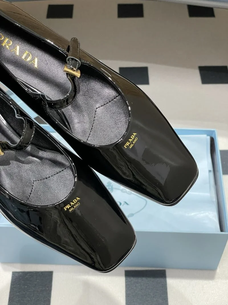EasyMatch Prada Low Shoes 34816