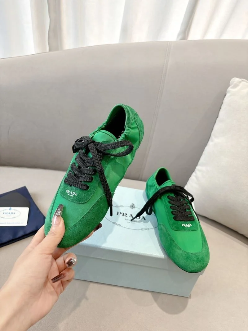 Practical Prada Low Shoes 34792