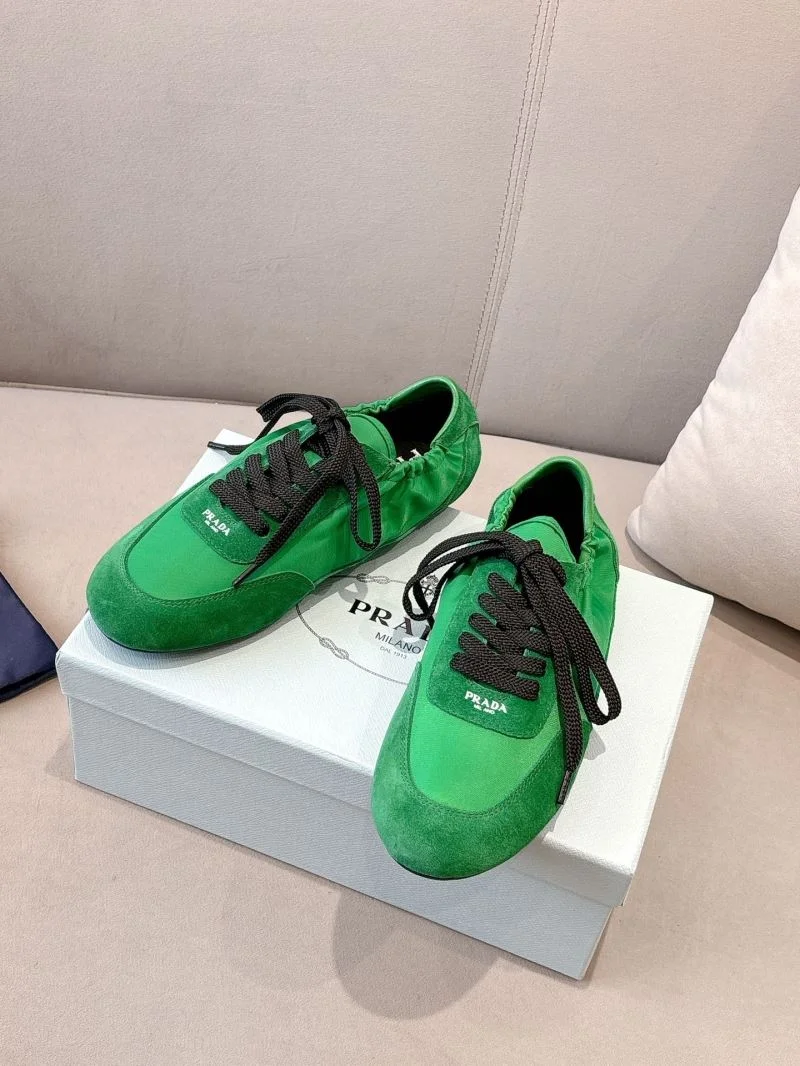 Practical Prada Low Shoes 34792