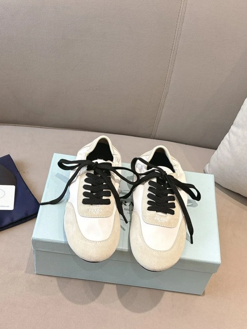 Reliable Prada Low Shoes 34803