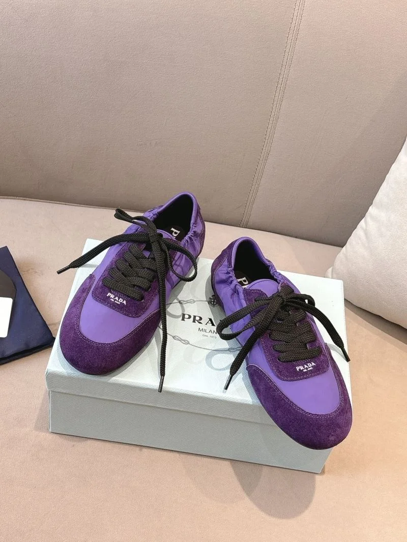 Prada Low Shoes Popular 34800