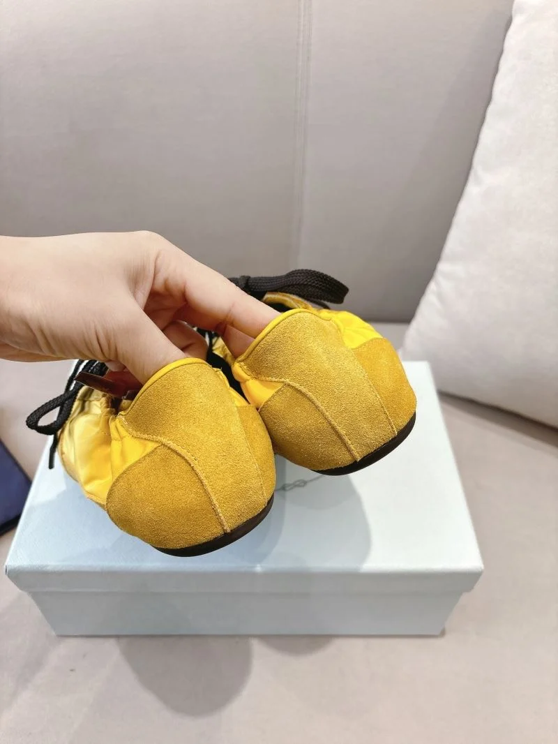 Comfortable Prada Low Shoes 34787