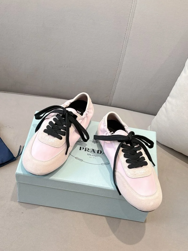 Unisex Prada Low Shoes 34781