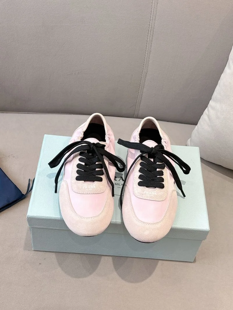 Unisex Prada Low Shoes 34781