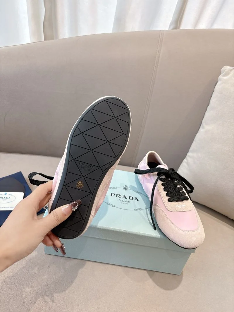Unisex Prada Low Shoes 34781
