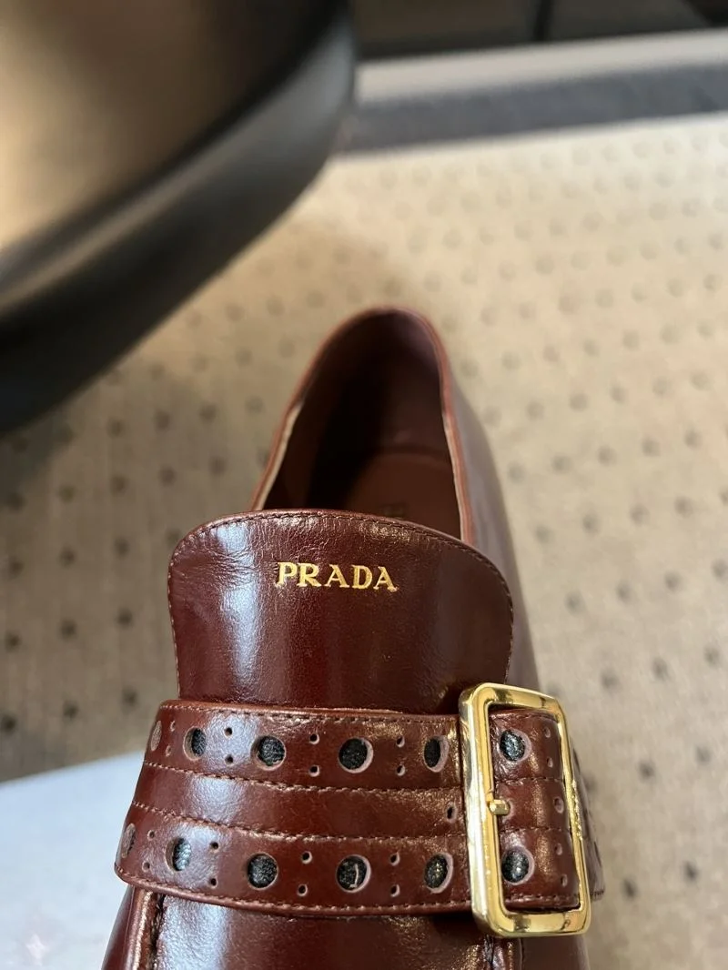 Prada Low Shoes Trendy 34780