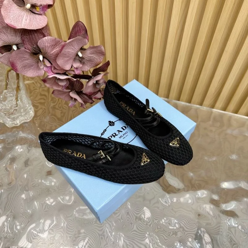 BestValue Prada Low Shoes 34790