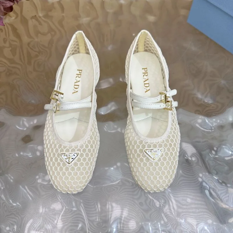 Prada Low Shoes RelaxedFit 34801
