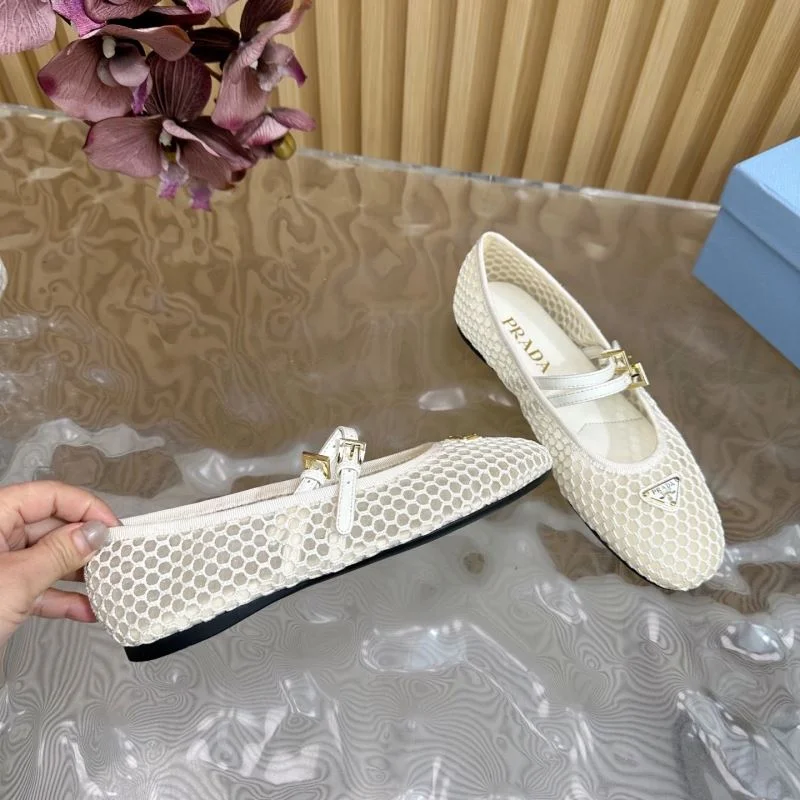 Prada Low Shoes RelaxedFit 34801