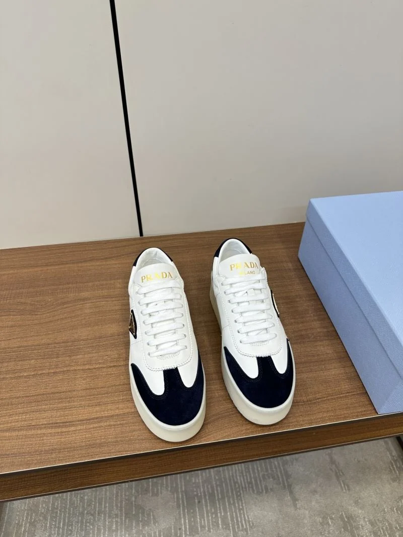 Prada Low Shoes Tailored 34797