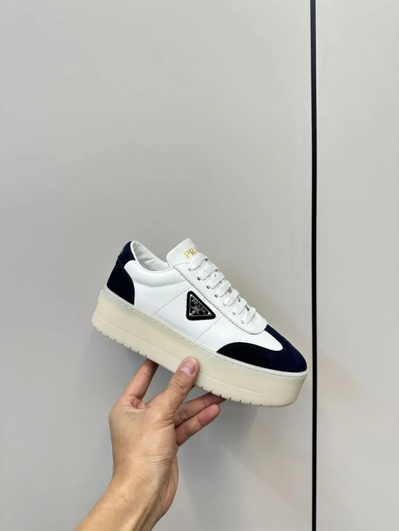 Prada Low Shoes Tailored 34797