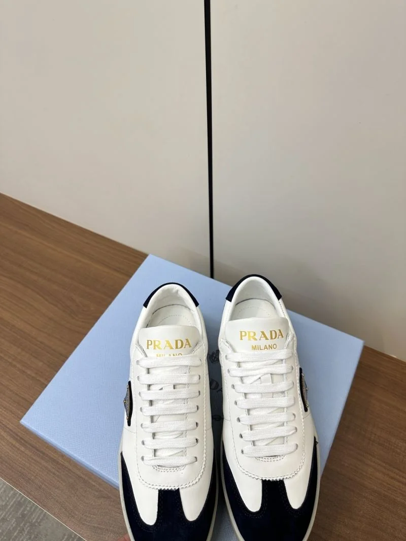 Prada Low Shoes Tailored 34797