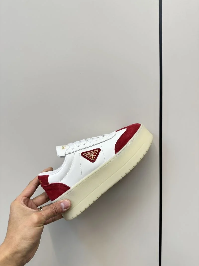 Prada Low Shoes Reliable 34795