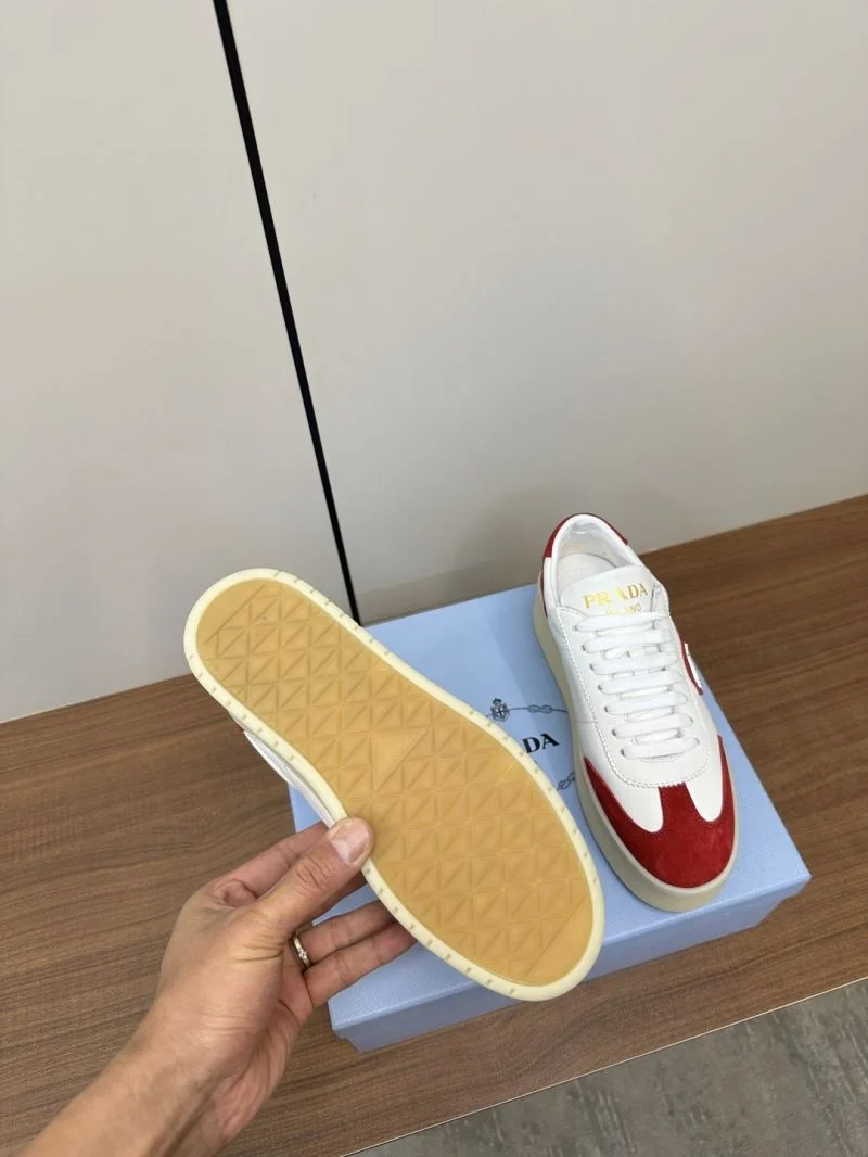 Prada Low Shoes Reliable 34795