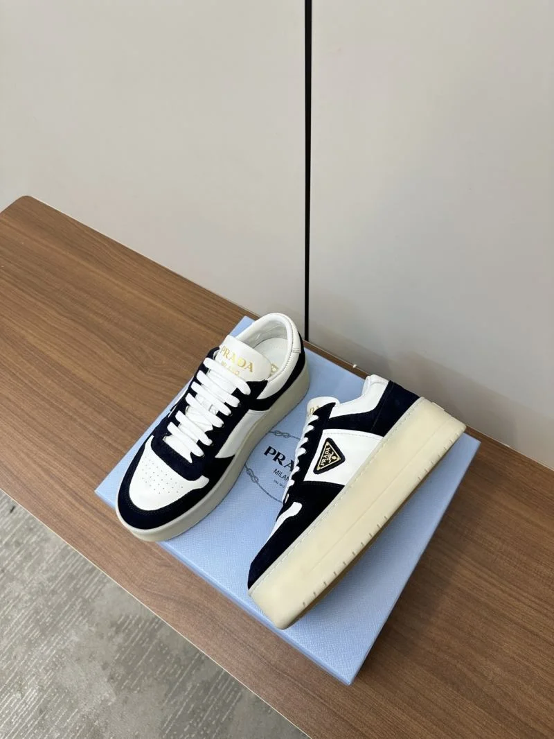 Prada Low Shoes Reliable 34778