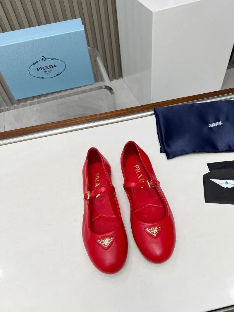 Prada Low Shoes Timeless 34774
