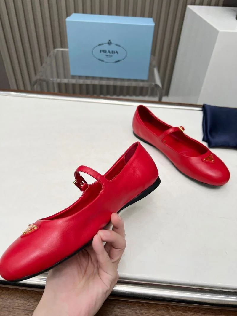 Prada Low Shoes Timeless 34774