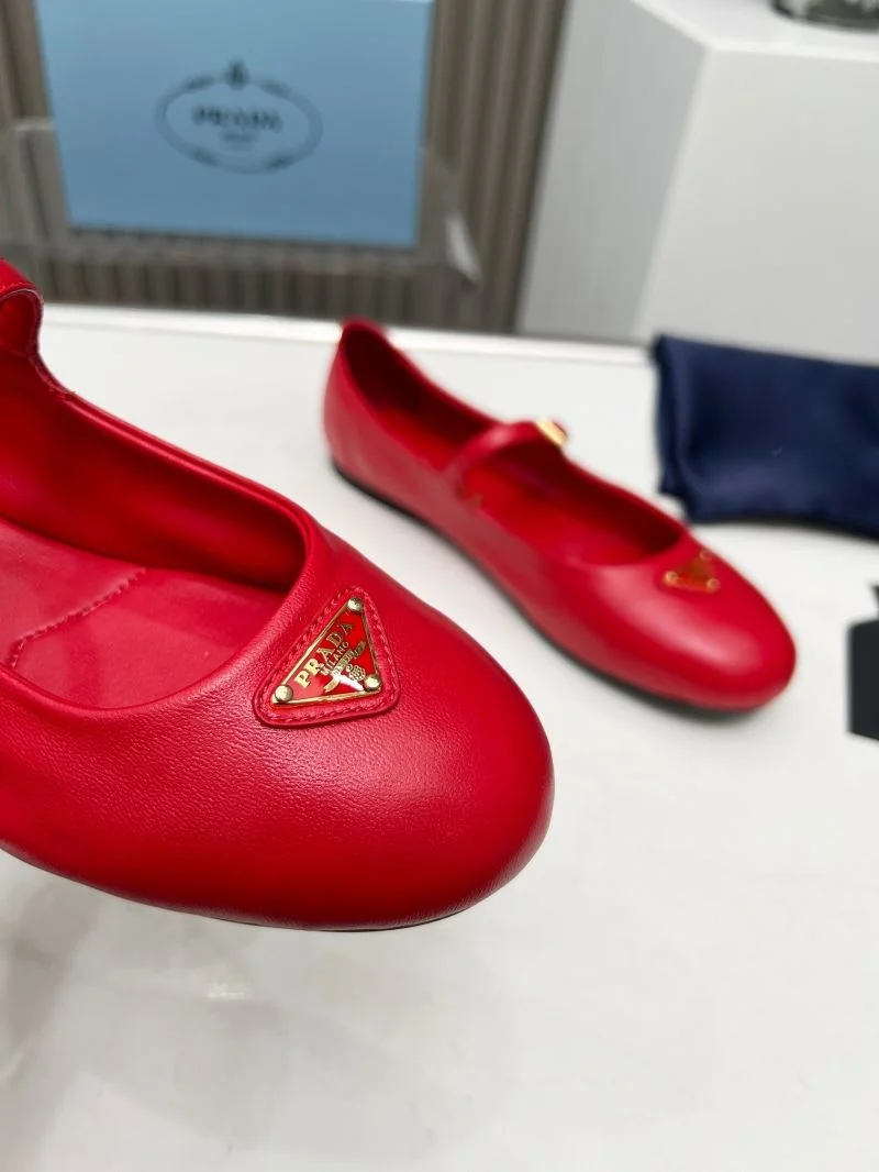 Prada Low Shoes Timeless 34774