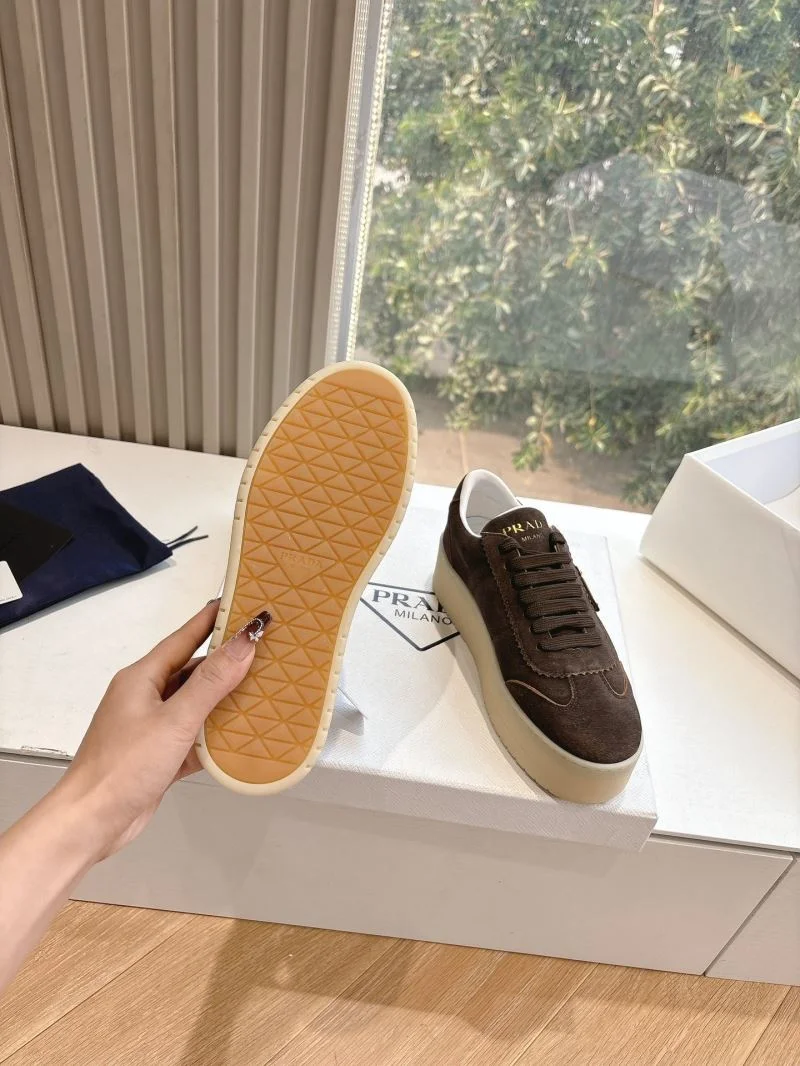 Breathable Prada Low Shoes 34769