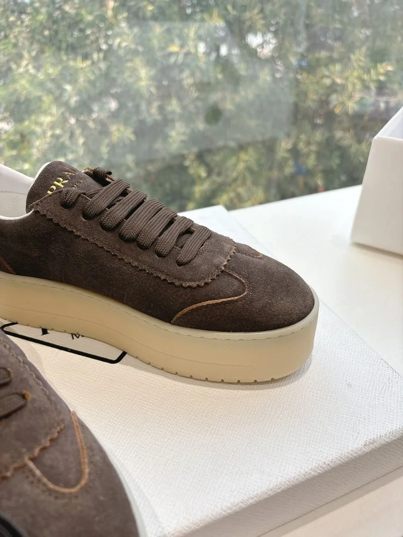 Breathable Prada Low Shoes 34769