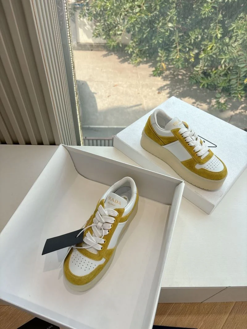 Prada Low Shoes Breathable 34749