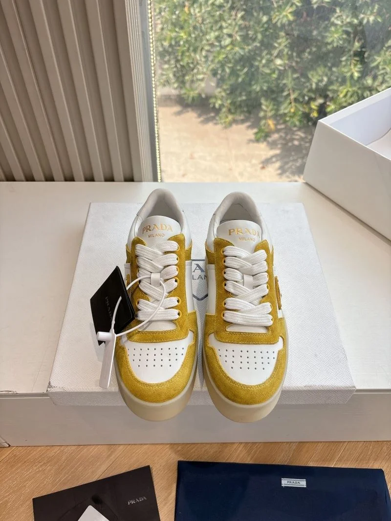 Prada Low Shoes Breathable 34749